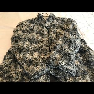 CHICO'S Faux Fur Black And White Rosettes Jacket